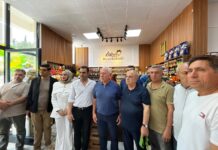 Zahter Şarküteri dualar eşliğinde hizmete girdi…